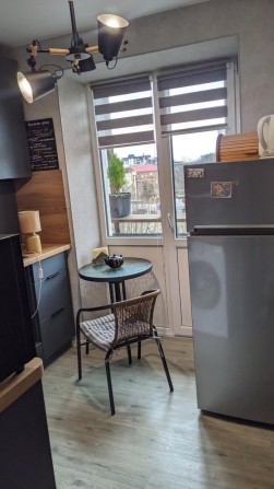 Продаж 3-кімнатної квартири в Хмельницькому - фото 1