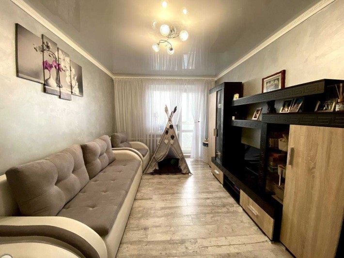 Продаж 2к квартири з ремонтом! Південно-Захід - фото 1