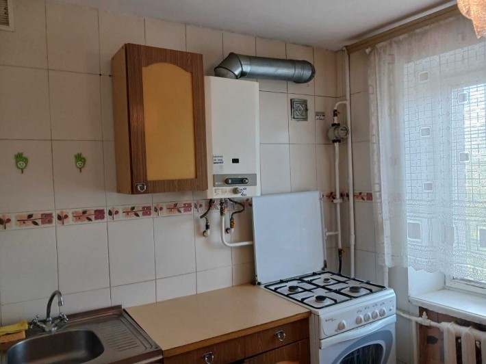 2кімнатна квартира в хорошому стані Чешка 51м окремі кімнати +меблі - фото 1