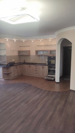 Продаж Квартира Проспект миру - фото 1