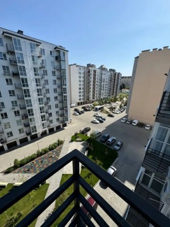 Продам 2-к квартиру ЖК Днепровская Брама 2, Слобожанское - фото 1