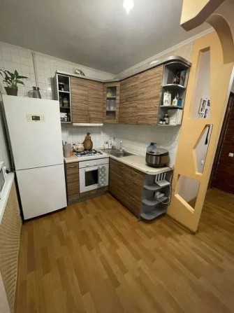 Продам 1 комнатную квартиру на пос. Слобожанское (Юбилейный) - фото 1
