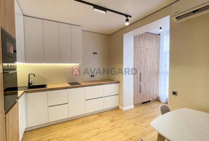Продам квартиру авторский ремонт ЖК Днепровская Брама 2/Слобожанское - фото 1