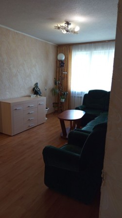 Продам 3-х кімнатну квартиру - фото 1
