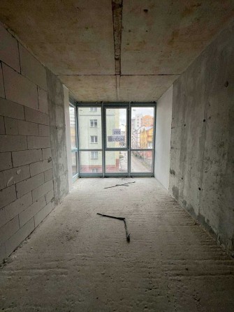 Продам 1 кімнатну квартиру біля Велесу - фото 1