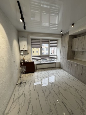 Продаж 1к квартира з ремонтом біля МЕТРО - фото 1