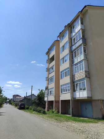 ПРОДАЮ 1 КІМ КВАРТИРУ в Івано-Франківську , Крихівці - фото 1
