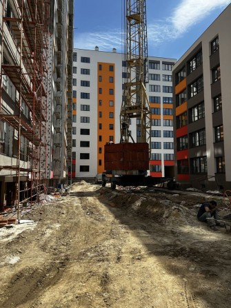 2 кімнатна квартира 80м в Івано-Франківську - фото 1
