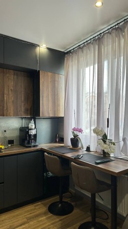 Квартира з РЕМОНТОМ. Меблі та техніка. ЖК Амстердам - фото 1
