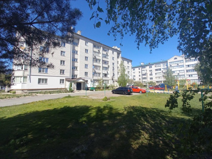 Трьохкімнатна(дворівнева) квартира, Немішаєве, вул. Затишна - фото 1
