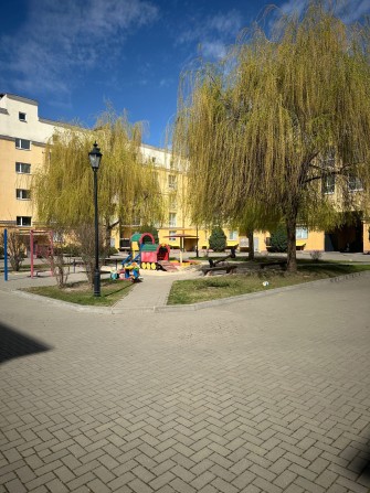 Продажа затишної квартири з ремонтом в ЖК Сонцтаун, с. Чайки - фото 1