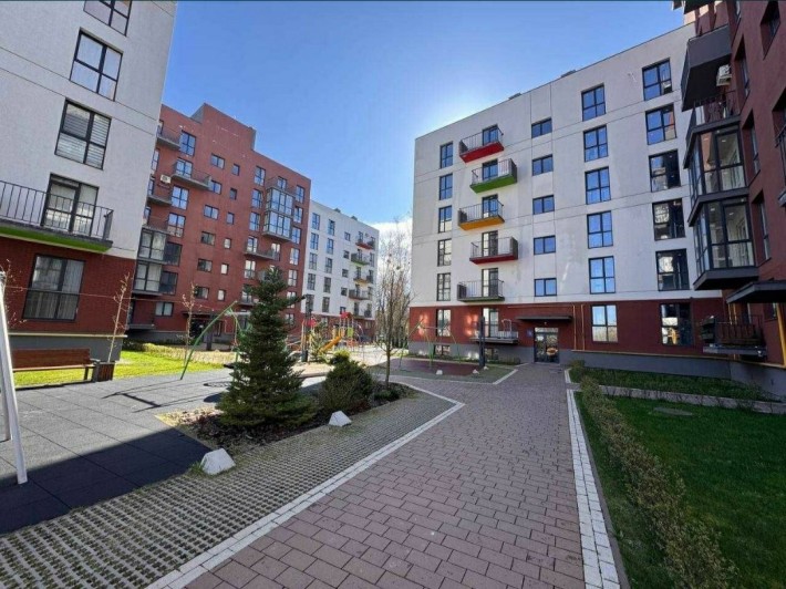 Квартира 2 кімнатна 62,6 кв.м Пустомити - фото 1