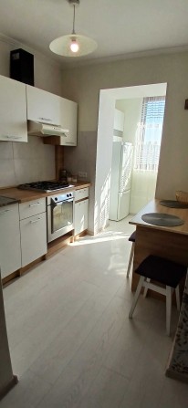 Продам 2 кімнатну квартиру з ремонтом - фото 1