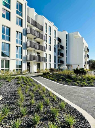 Продаж 2 кім. квартири 70 м2 в новобудові з незавершеним ремонтом - фото 1