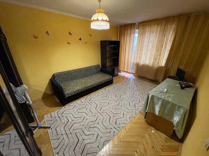 Продам 3 кімнатну квартиру 62 кв.м. м. Новояворівськ!!! - фото 1