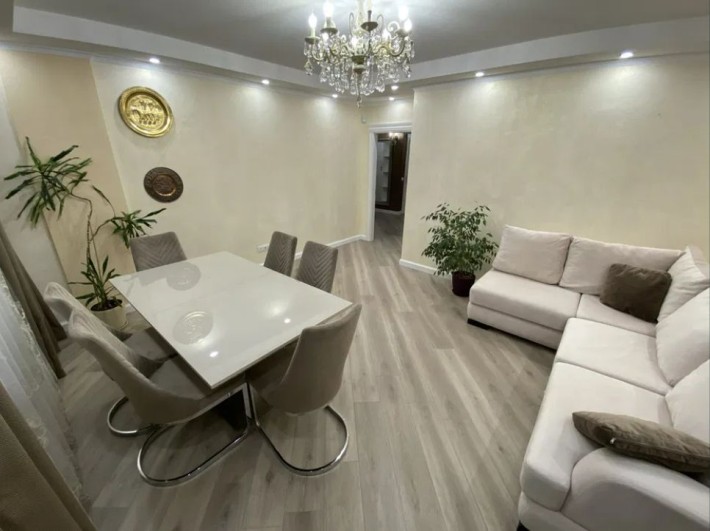 Продам 3 ком. квартиру с новым ремонтом.Таирова. (822-523) - фото 1