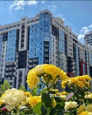 1 ком жк Таировские сады Кладовка  в подарок! 39м2 32500$ кухня 19м2 - фото 1