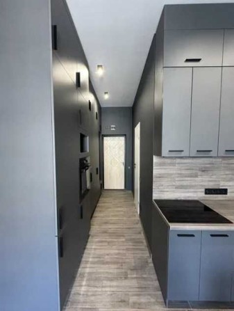 Продам стильную Квартиру-Студию с ЕВРОРЕМОНТОМ в новом ЖК на Бочарова - фото 1