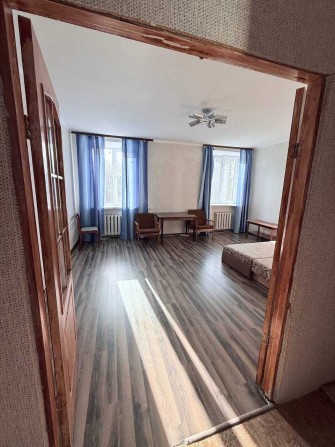 Продам  2-к  квартиру - фото 1