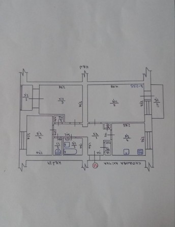 Продам 3 кімнатну квартиру з індивідуальним опаленням - фото 1