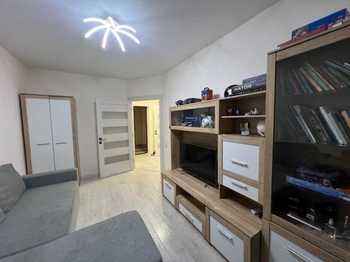 Продаж 2 кімнатної квартири в ЖК Акварель на Таїрова Вільямса 95 - фото 1