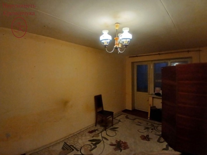Продам 1 кімнатну квартиру на вул.Молодіжна, 3 поверх, без ремонта - фото 1