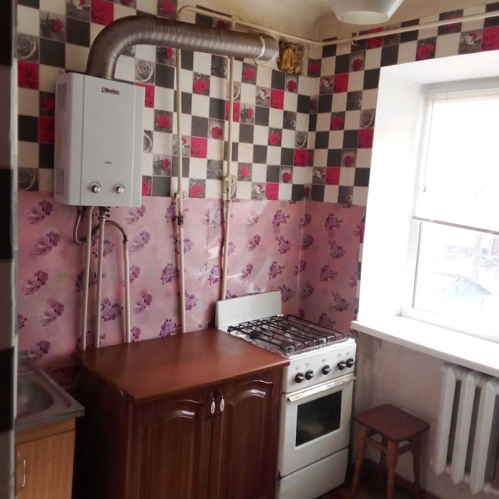 3-кімнатна квартира у м. Гребінка за 15000 - фото 1