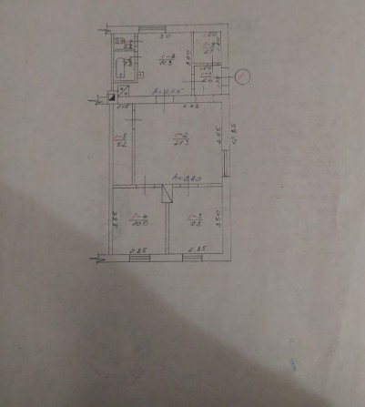 Продам квартиру в м. Острог - фото 1