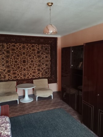 Продам 1-комнатную квартиру - фото 1