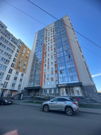 1 комнатная квартира с евроремонтом , ЖК ЛЕВАДА - фото 1