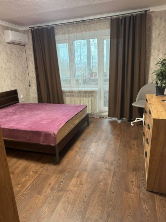 Продам, 2к, квартиру Комишуваха - фото 1