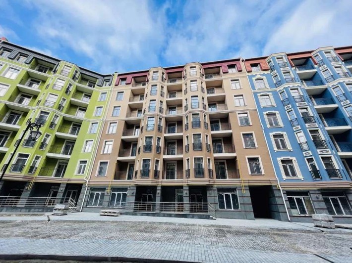 Продаж 2- к квартири вул. Дегтярна 20а - фото 1
