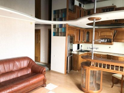 2 ком Покрышева  18 Херсон