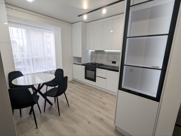 Продам 1 кім кв ЖК Щасливе - фото 1