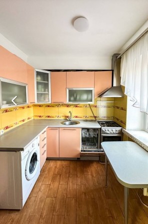 •Продаж 3-кімнатної квартири• - фото 1