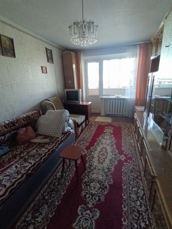 Продам квартиру 1 кімнатну пр-т.Будівельників 5/5цегл., 32м2 - фото 1