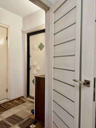 Продам 1 кімнатну квартиру з косметичним ремонтом - фото 1
