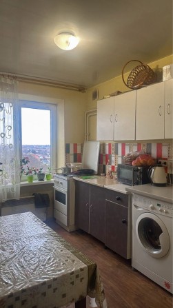 Продаж квартири з великою площею біля міста - фото 1