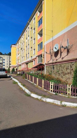 Продам 3-х кімнатну квартиру в Клєвані. Автономне газове опалення - фото 1