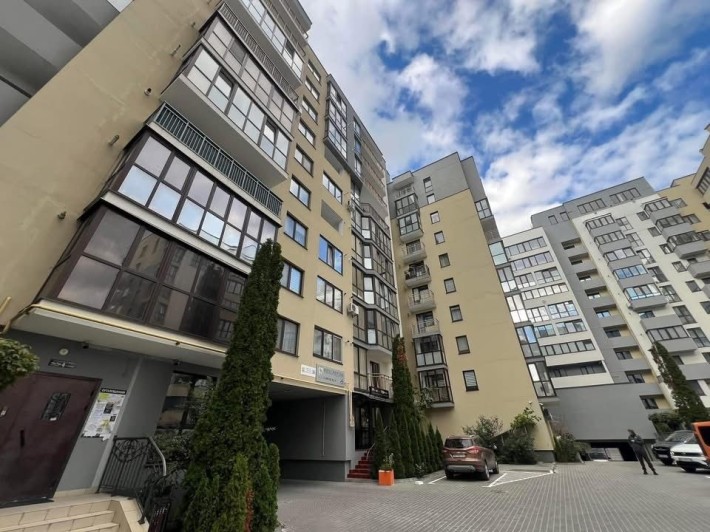 Продається 2км квартира, вул. Степена Бандери - фото 1