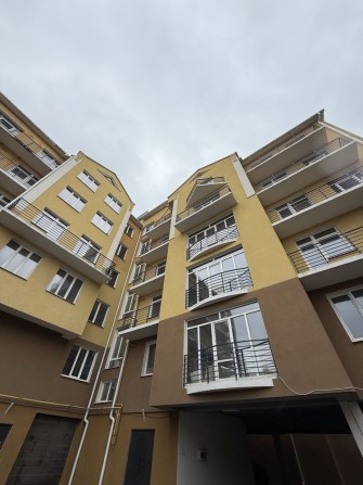 Продаж 3-к новобудови поблизу вул. О.Кобилянської - фото 1