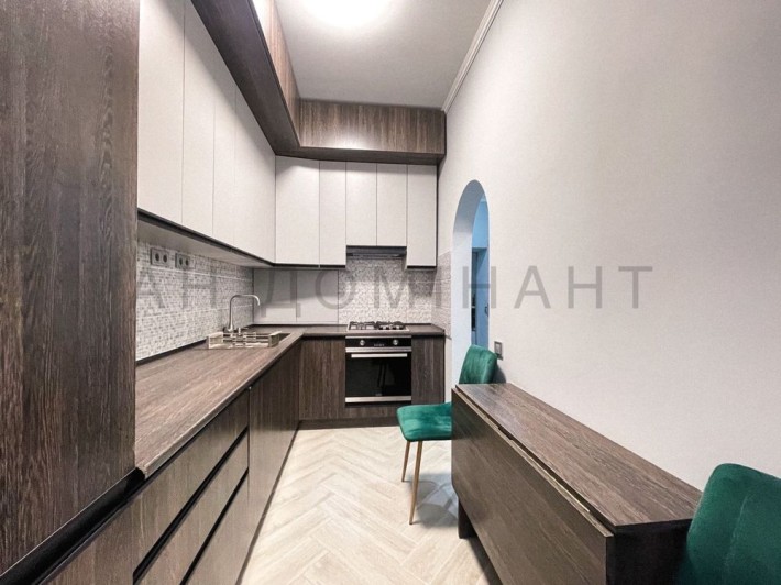 Продаж 2 кімнатноі квартири в центрі міста - фото 1