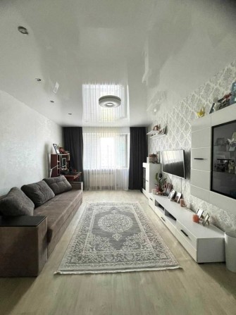 Продаж 3-кімнатної квартири пр-п. Лушпи (р-н 17 школи) - фото 1