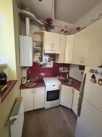 Продам квартиру кімнату - фото 1