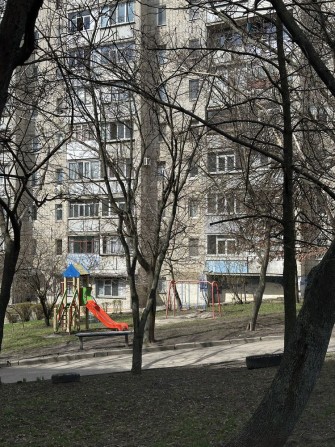 Продам 1кім квартири в цегляному будинку - фото 1