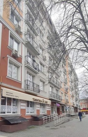 Простора квартира в НОВОБУДОВІ ул. Петропавлівська - фото 1