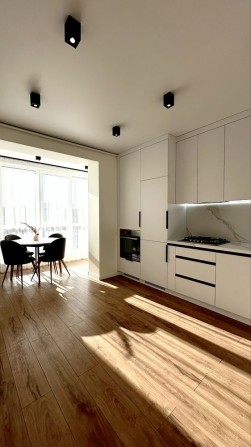 БЕЗ КОМІСІЇ! Продаж 1 кім на Щасливому - фото 1