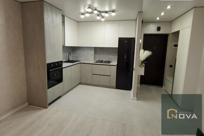 Продаж 2-кім. квартири по вул.Смакули - фото 1