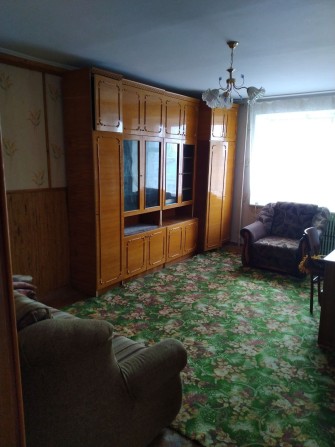 Продам 1 кімнатну квартиру в центрі в цегляному будинку - фото 1