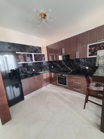 Продам 3 кімнатну новобудову по Костромській - фото 1
